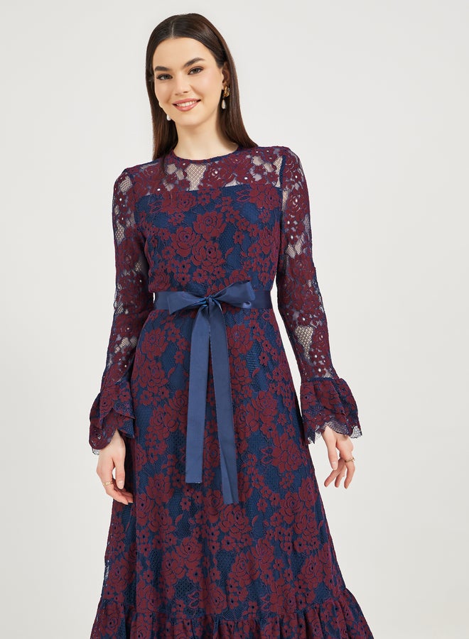 Styli Floral Lace Maxi Dress - Image 4