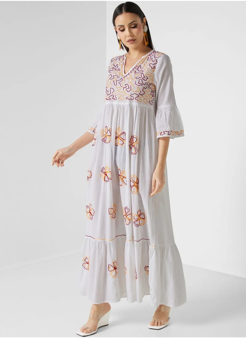 ARABIAN CLOSET Embroidered Tiered Jalabiya