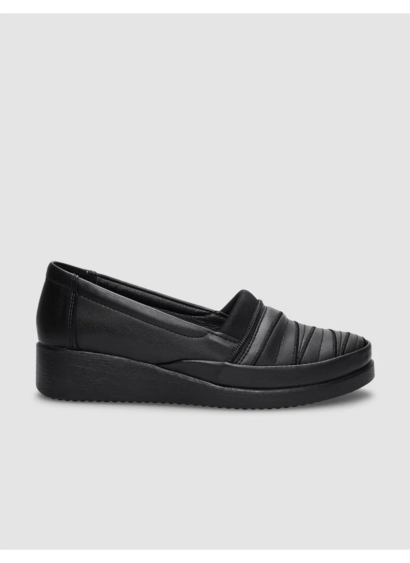 Cabani Black Stitched Detailed Women's Comfort Shoes