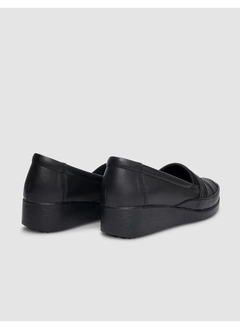 Cabani Black Stitched Detailed Women's Comfort Shoes