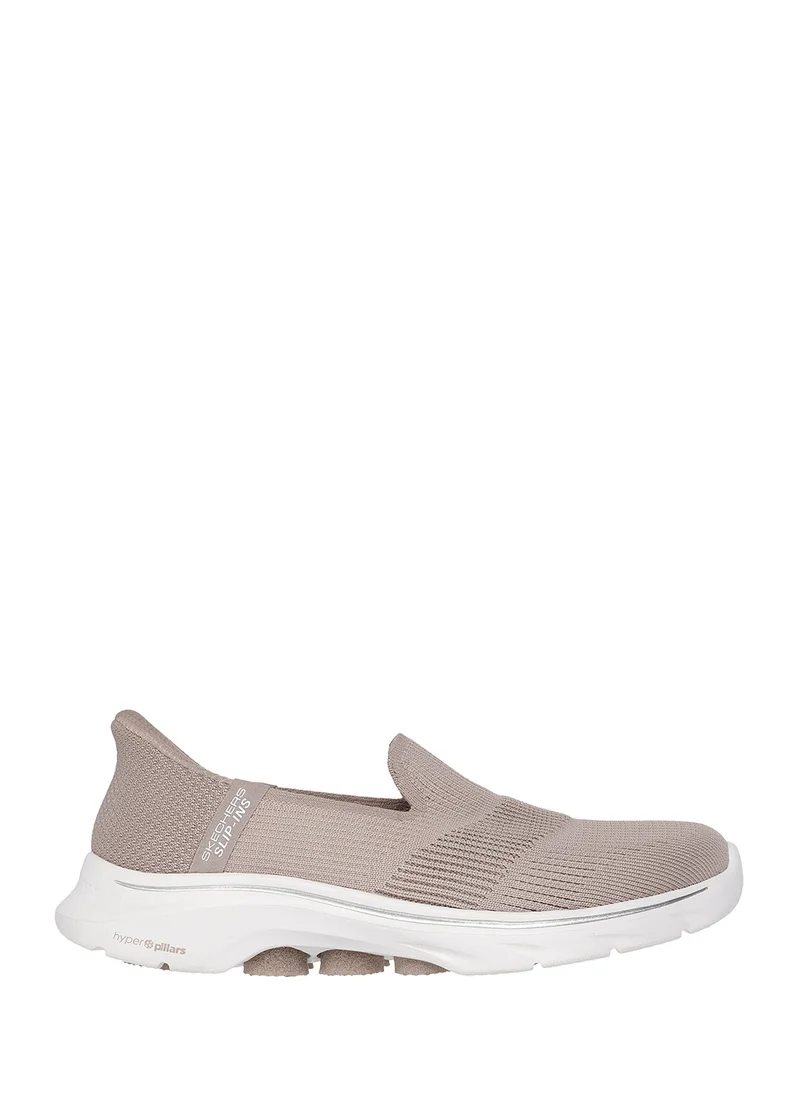 SKECHERS Go Walk 7