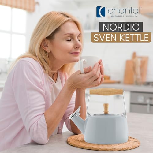 Chantal SVEN Enamel on Steel Whistling Teakettle with Natural Wood handle, 1.4 quarts (Fog Grey) - Image 2