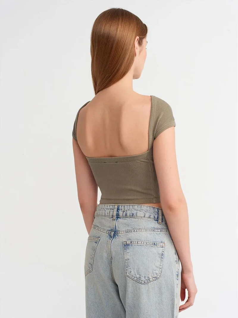 ديلفين Dilvin Women's Crop T-Shirt With Square Neck And Cut-Out