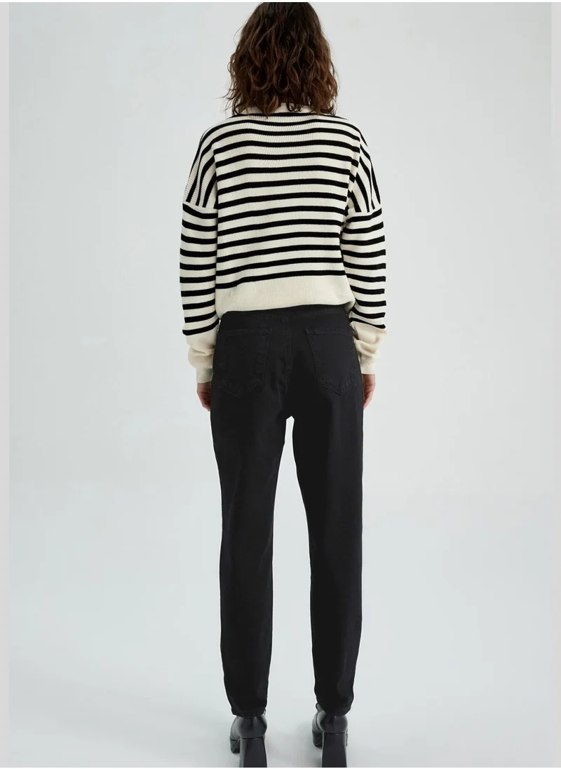 ديفاكتو Woman Mom Fit Denim Trousers