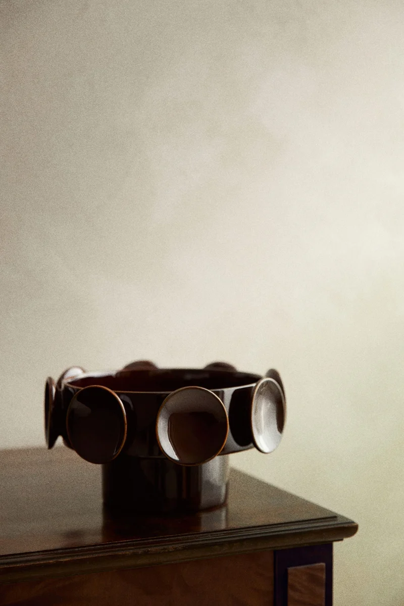 اتش اند ام سلطانية كبيرة من الفخار