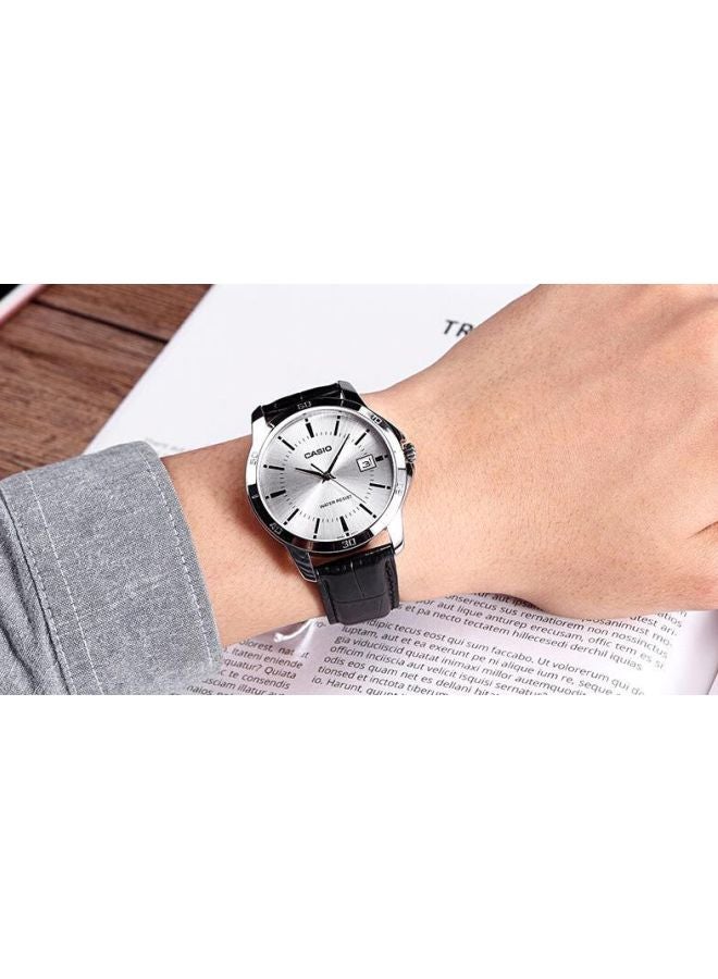 CASIO Men Water Resistant Analog Watch MTP-V004L-7AUDF - 42 mm - Black - Image 5