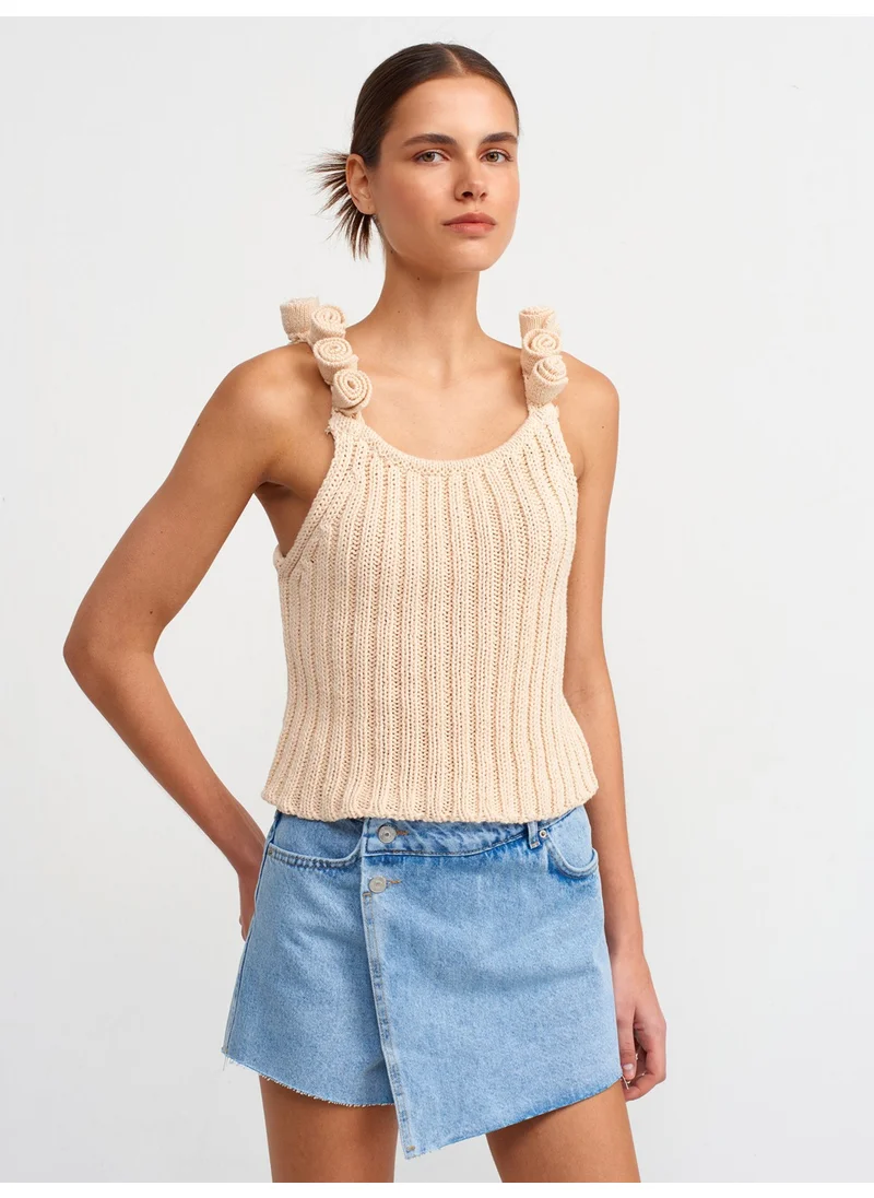 ديلفين 10524 Strap Handmade Flower Detailed Knitwear Top-Natural