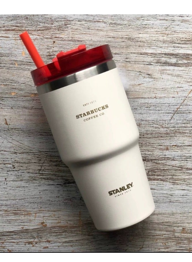 Stanley Insulated mug with straw lid, for water, Iced Tea or Coffee, Juice and Smoothie 20 oz,White and Red - Image 1