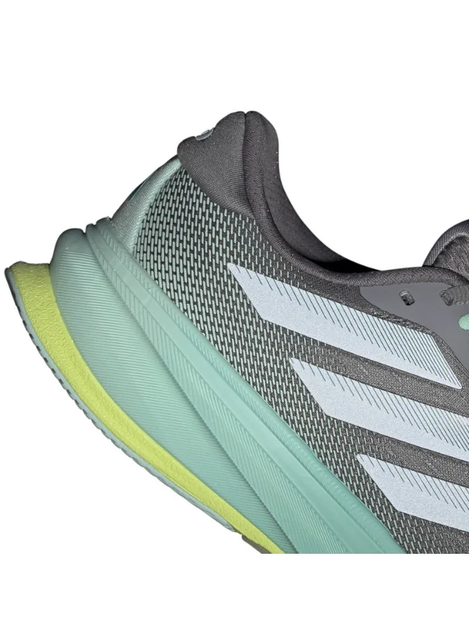 adidas حذاء جري سوبرنوفا رايز  للنساء رمادي