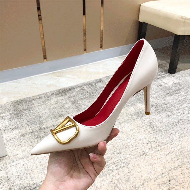 32-45 Size New Pointed Stiletto Heel Shoes Women'S Low Mouth All-Match Fashion V Buckle Professional Work Leather Shoes Women - Image 3