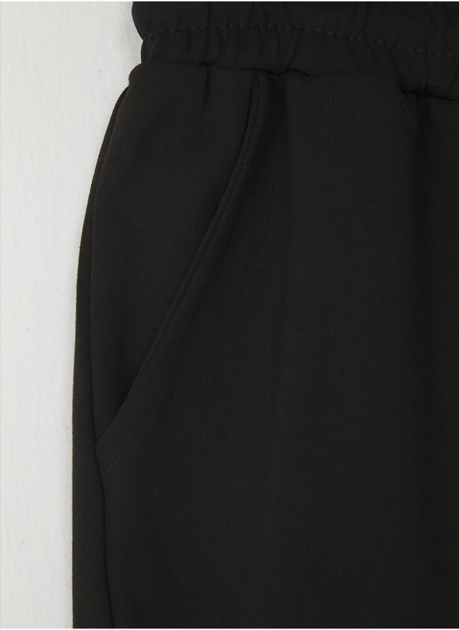 trendyol Black Regular Cut London Labeled Textured Pique Shorts & Bermudas  - Image 5