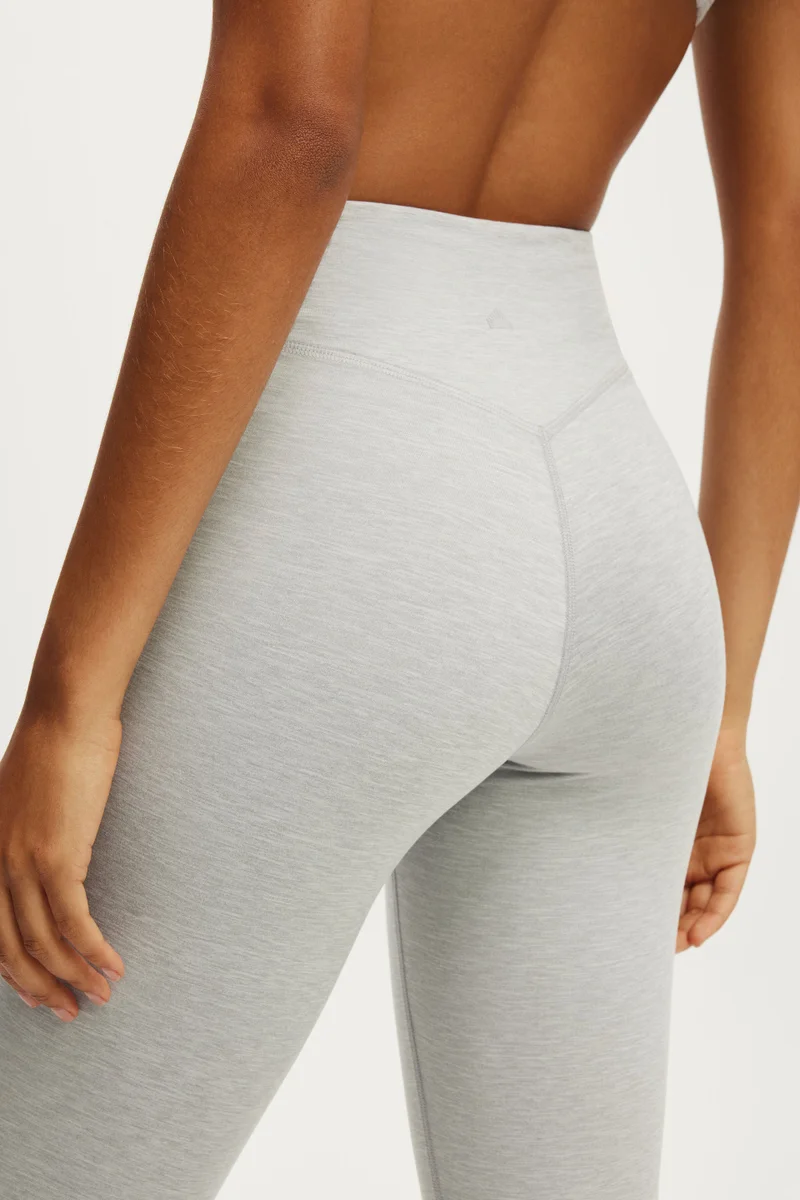 كوتون اون ULTRA SOFT CONTOUR FLARE