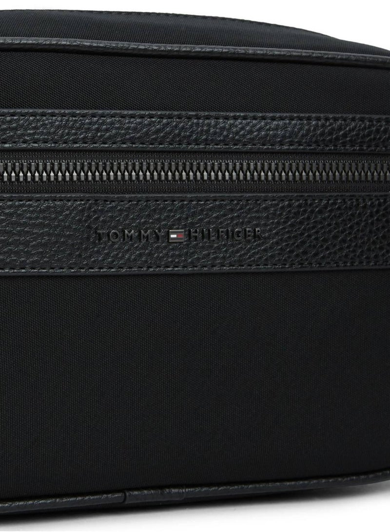 TOMMY HILFIGER Logo Textile Washbag - Image 4