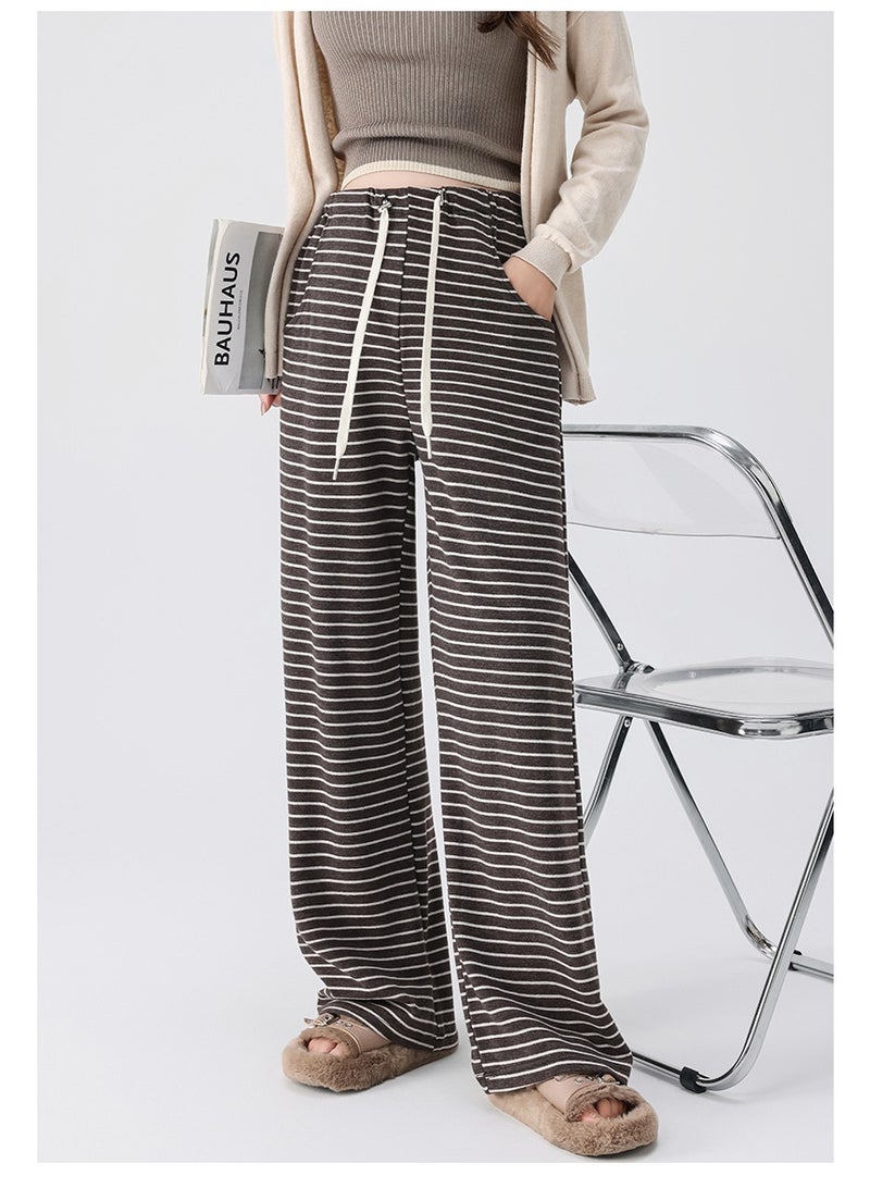 Striped drawstring loose-fitting maternity pants are perfect for everyday wear. - Image 4