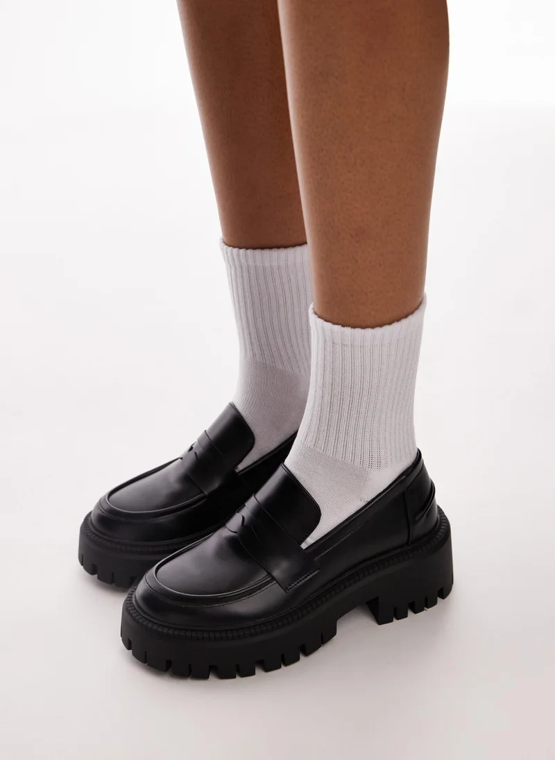 TOPSHOP Close Toe Flat Loafers