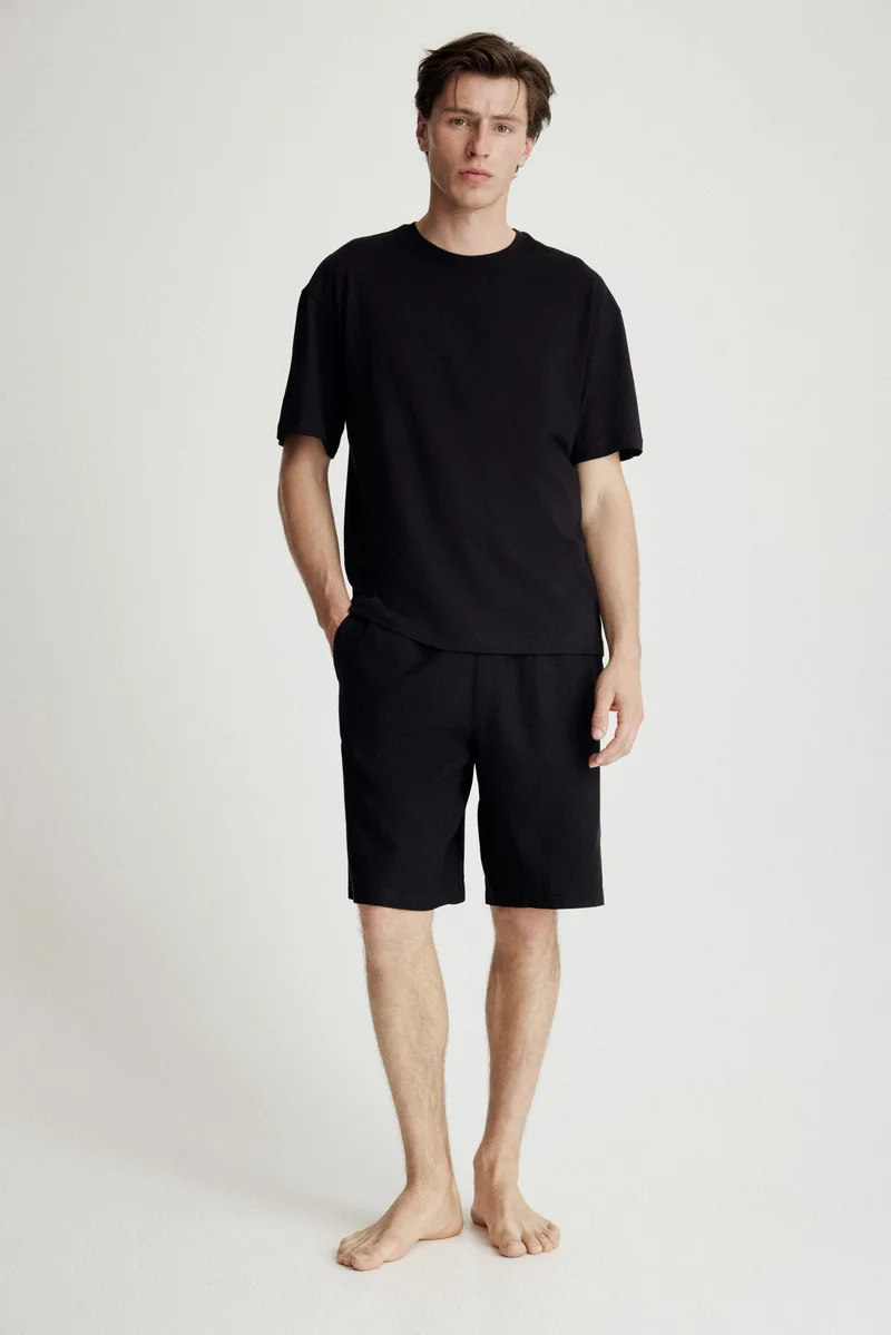 H&M Linen-blend pyjama T-shirt and shorts