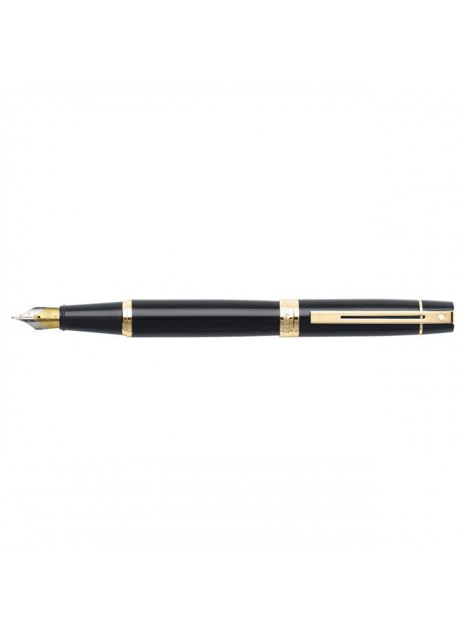 SHEAFFER قلم حبر سائل شيفر 300 باللون الأسود اللامع مع تفاصيل باللون الذهبي وقلم متوسط العرض - Image 1