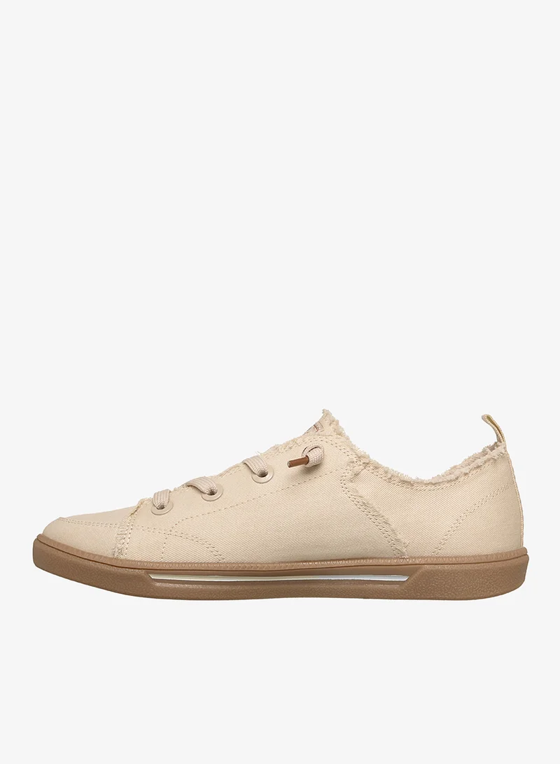 سكيتشرز بي كيوت .