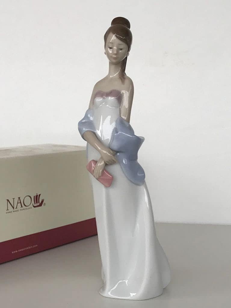 Nao Sweet Elegance 10 14 High Porcelain Sculpture - Image 1
