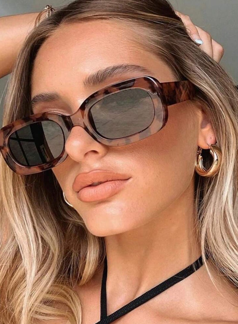 Casual collection Elegant And Modern Women's Sunglasses - Image 1