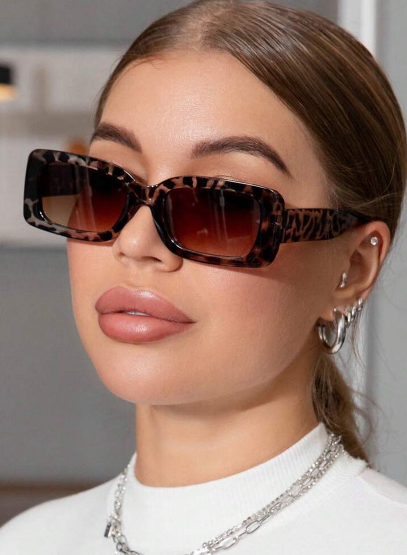 Casual collection Elegant And Modern Women's Sunglasses - Image 2