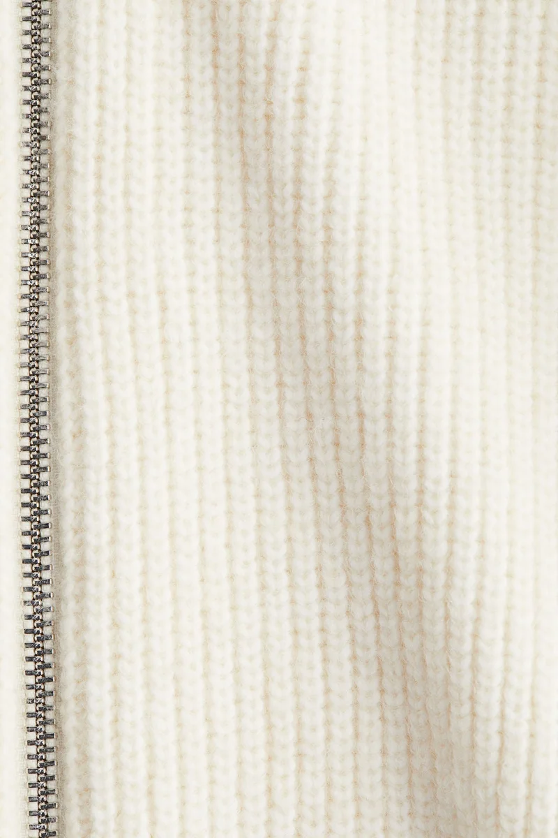 اتش اند ام كارديغان بسحّاب