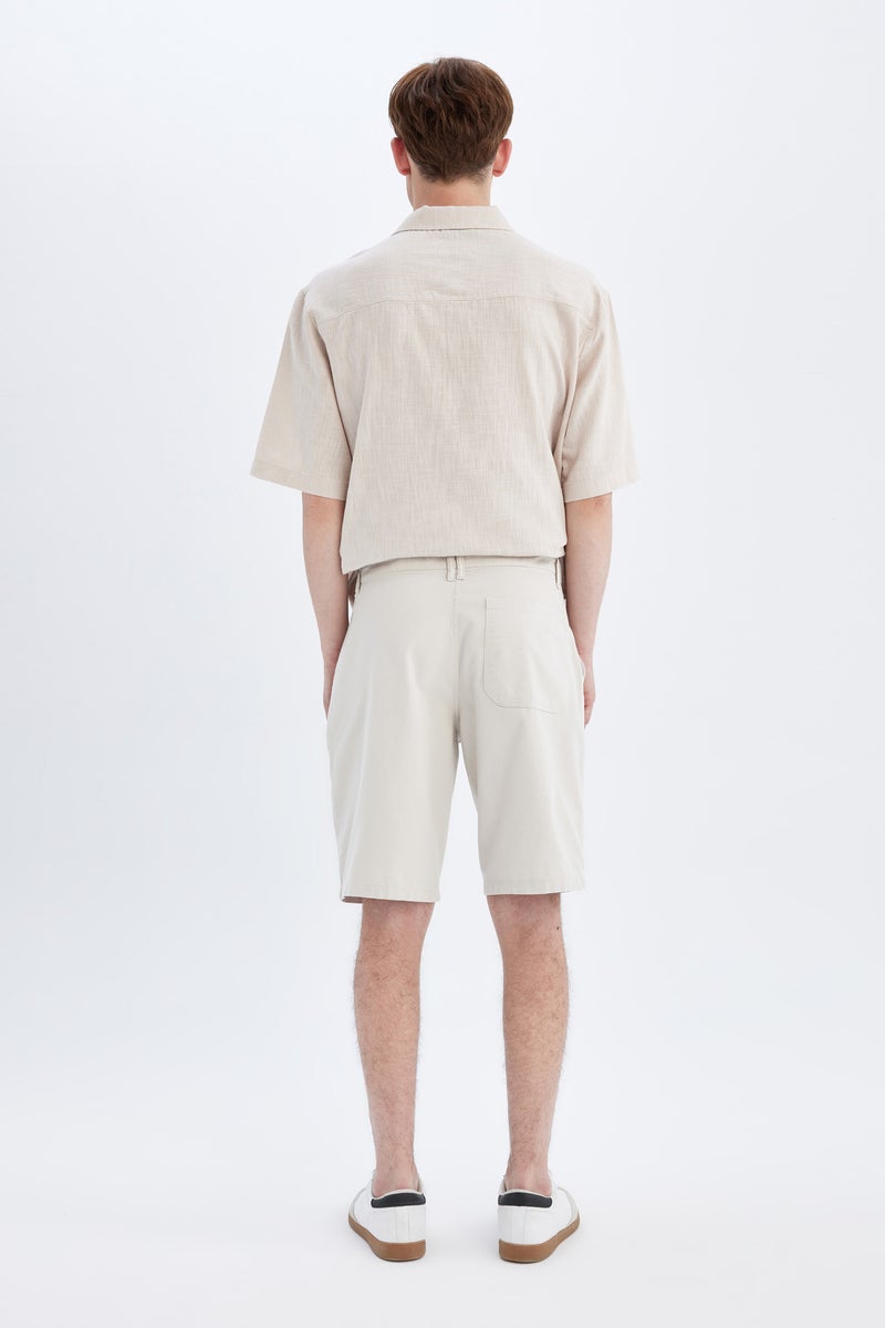DeFacto Man Regular Fit Gabardine Regular Hem Bermuda - Image 4