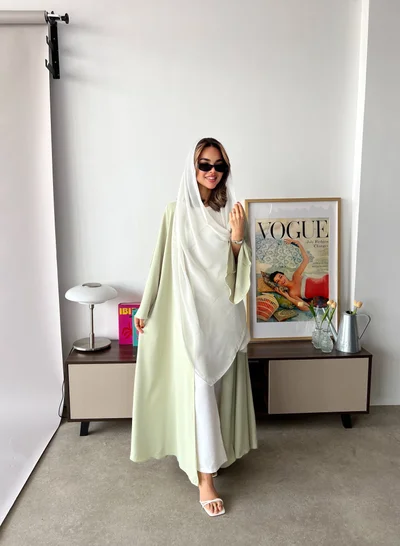 عبايات لوسين عباية صيفية أنيقة بلون أخضر ماتشا فاتح