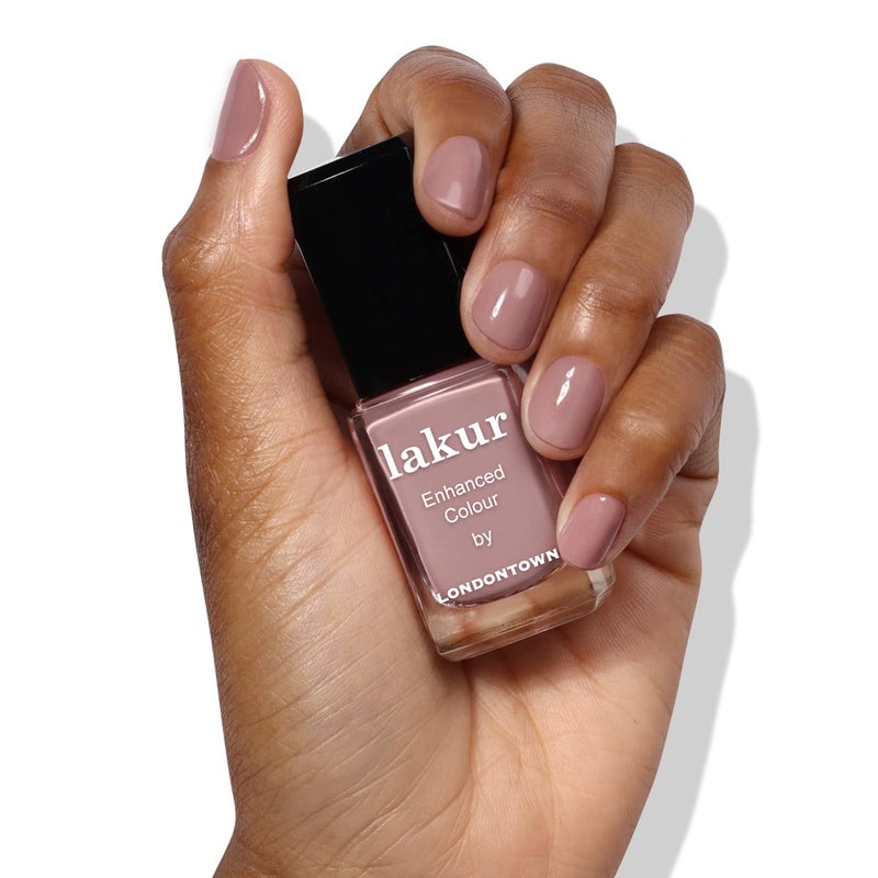 LONDONTOWN lakur Nail Polish - Chip-Resistant, Non-Toxic, Conditions & Hydrates Nails | Glossy Taupe Brown, Chai, .40 fl oz - Image 3