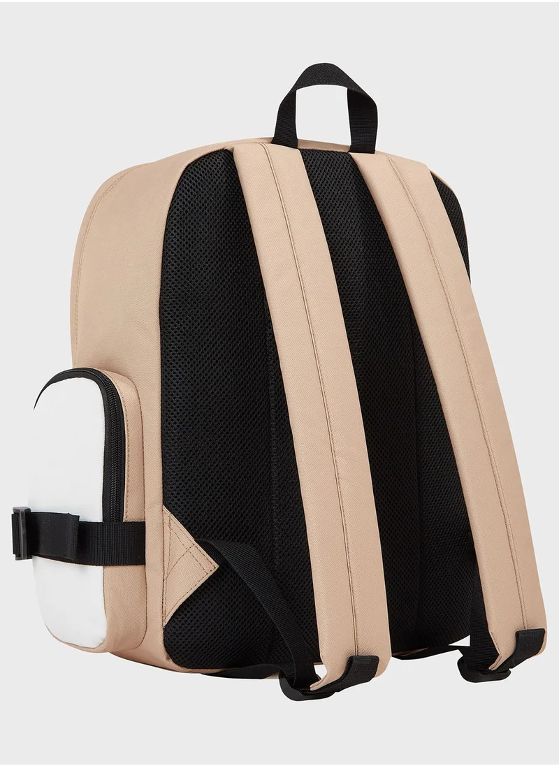 TOMMY JEANS Off Duty Logo Backpack