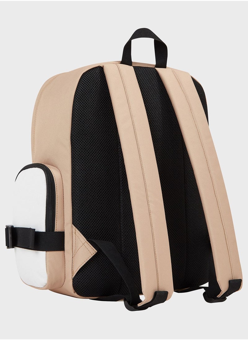 TOMMY JEANS - Off Duty Logo Backpack - Image 1