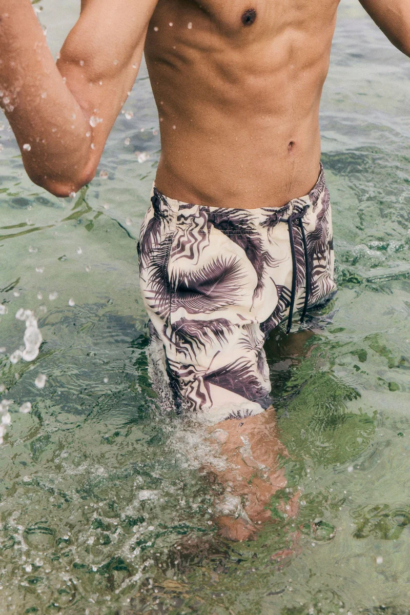 H&M  Patterned swim shorts for Men | Best Price UAE