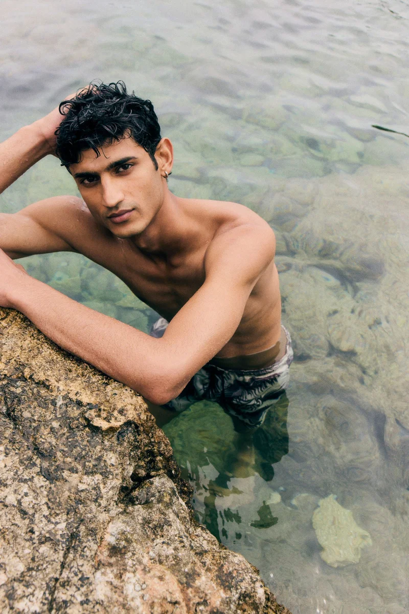 H&M Patterned swim shorts