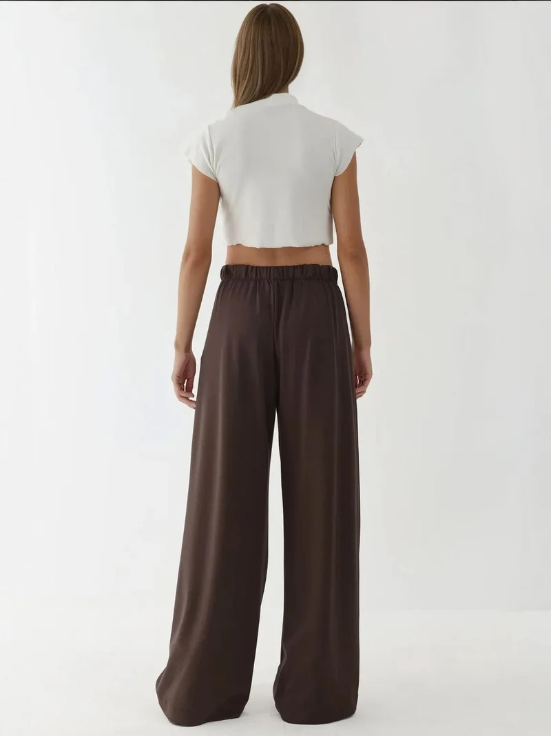 زوبعة بنطلون واسع الساق بطيات بلمسة ناعمة