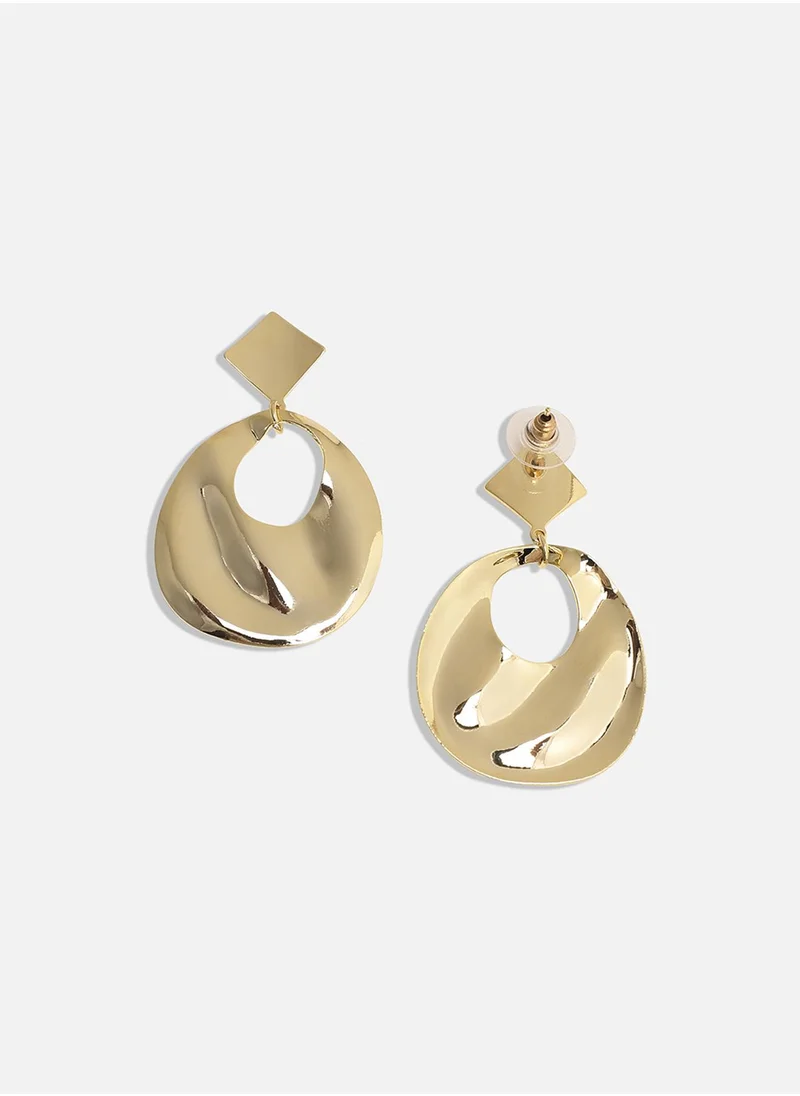 SOHI Textured Teardrop Drop Earrings