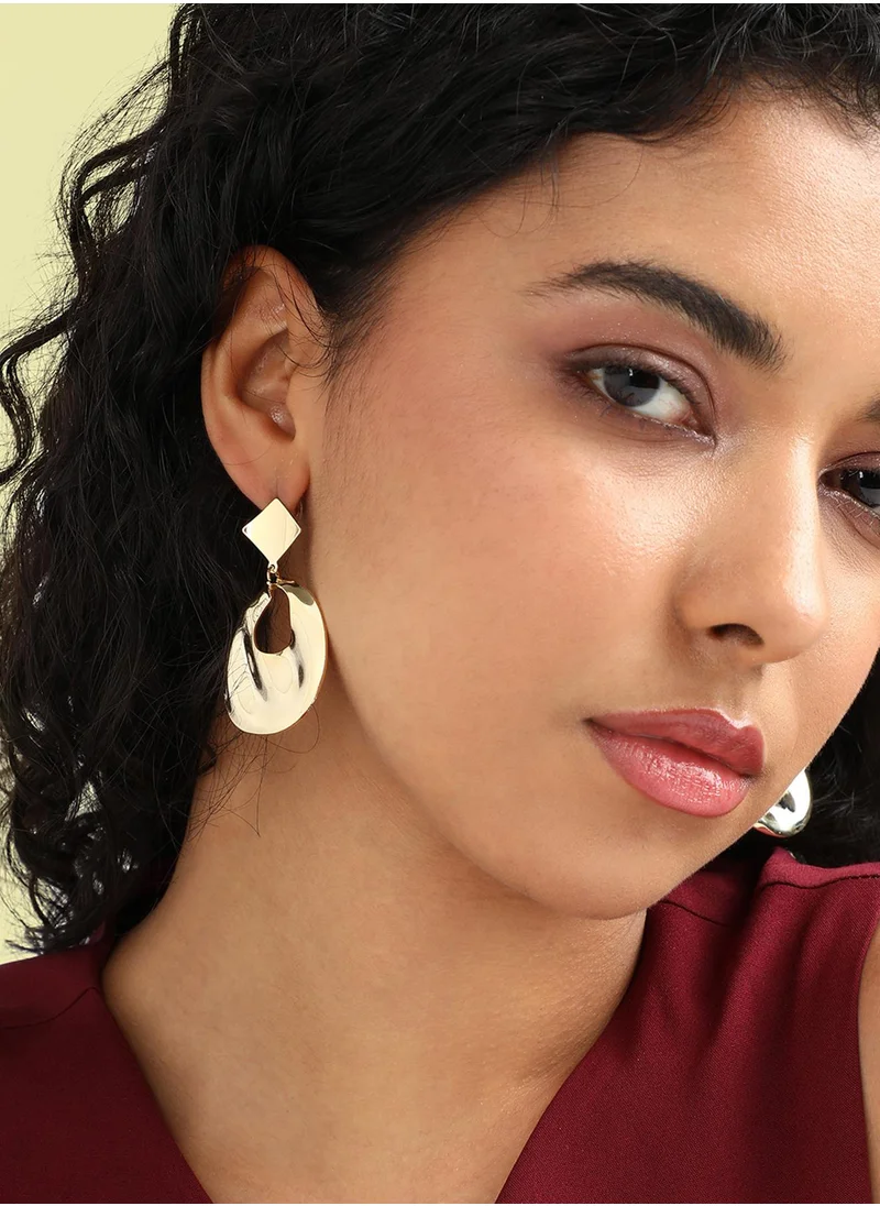 SOHI Textured Teardrop Drop Earrings
