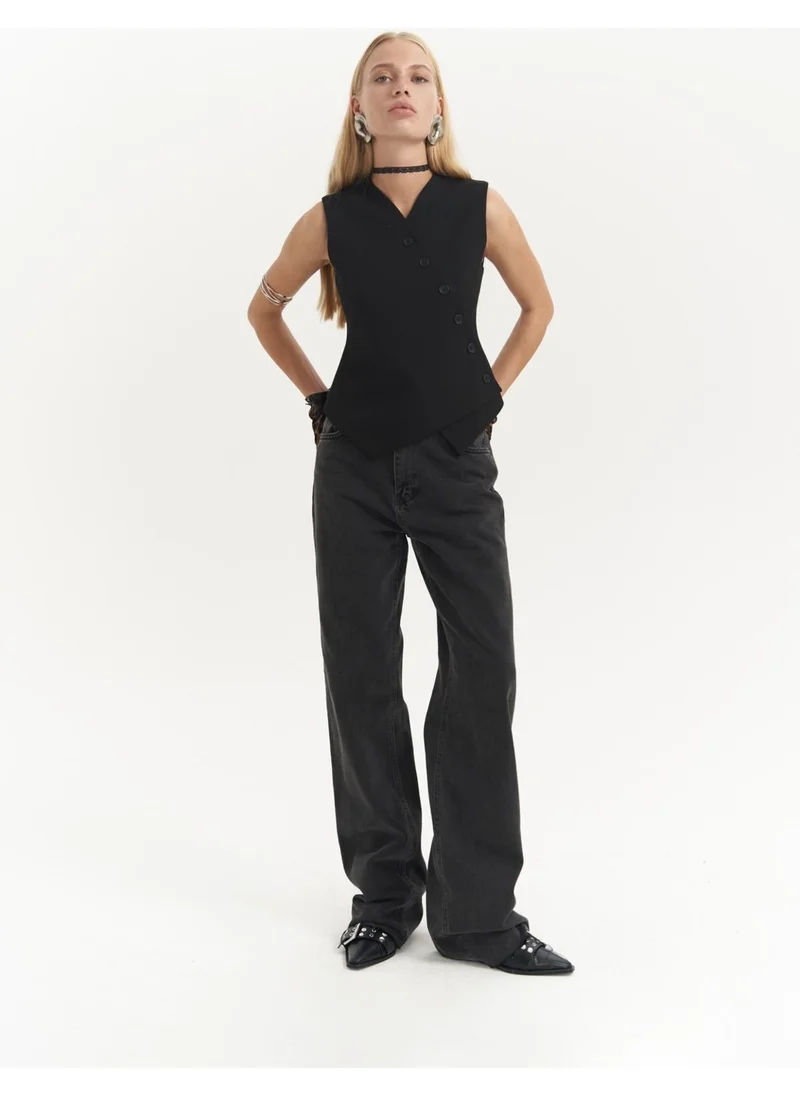 Mai Collection Trappe Black Asymmetrical Vest