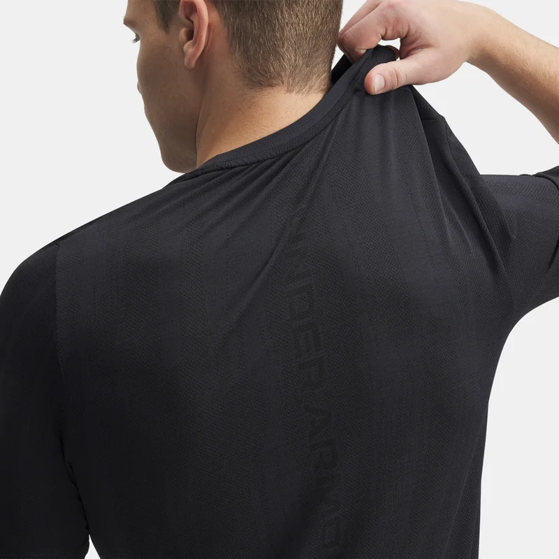 Under Armour Black Men's Vanish Seamless Novelty T-Shirt for Men | Best Price UAE