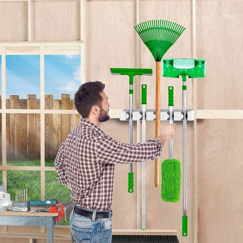سبيس شوب حامل الممسحة والمكانس، منظم تجاري مثبت على الحائط لأدوات الحديقة، رف تخزين موفر للمساحة للمطبخ والحديقة والمرآب ومكاتب الغسيل (5 مواضع مع 6 خطافات) - Image 3