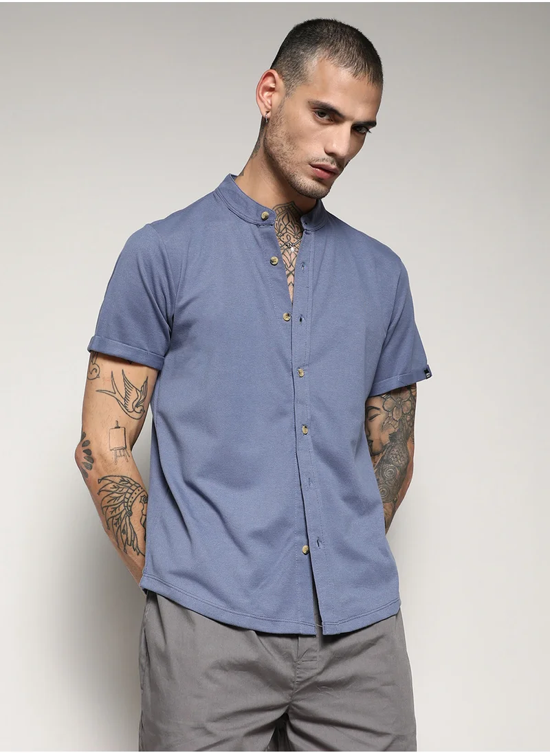 كامبوس سوترا Campus Sutra Men's Prussian Blue Basic Shirt For Casual Wear | Mandarin Collar | Short Sleeve | Button Closure | Cotton Shirt Crafted With Comfort Fit For Everyday Wear