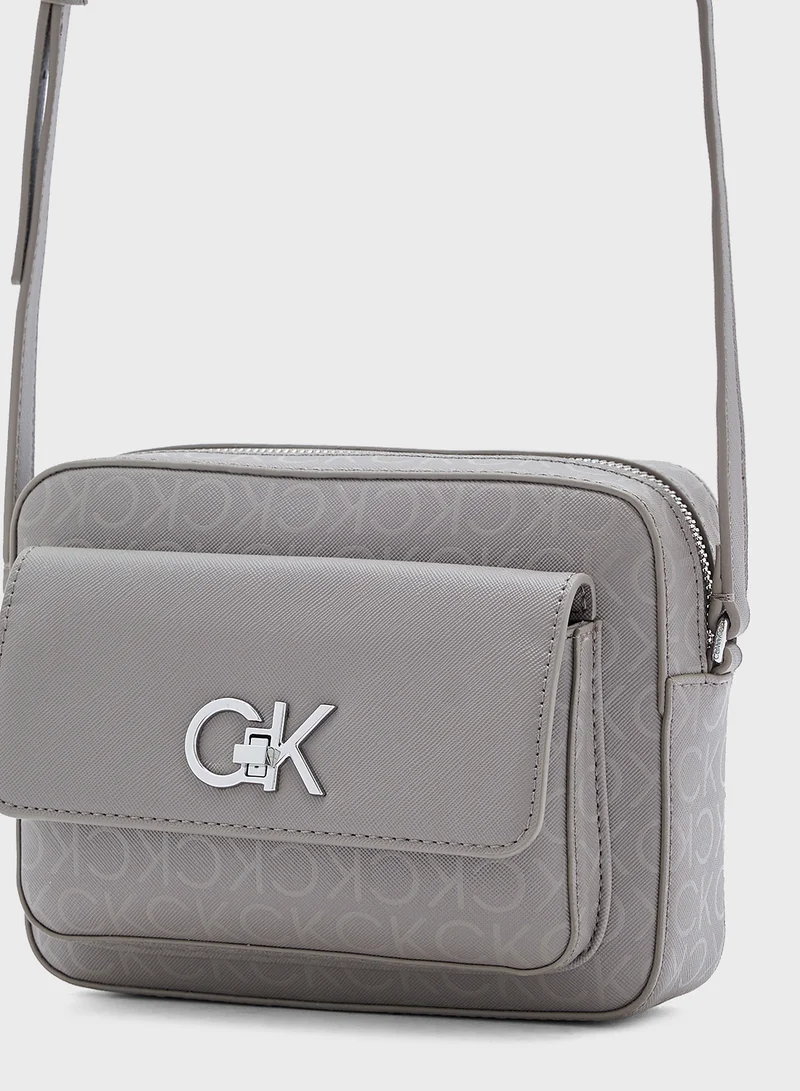 كالفن كلاين Narrow Strap Crossbody