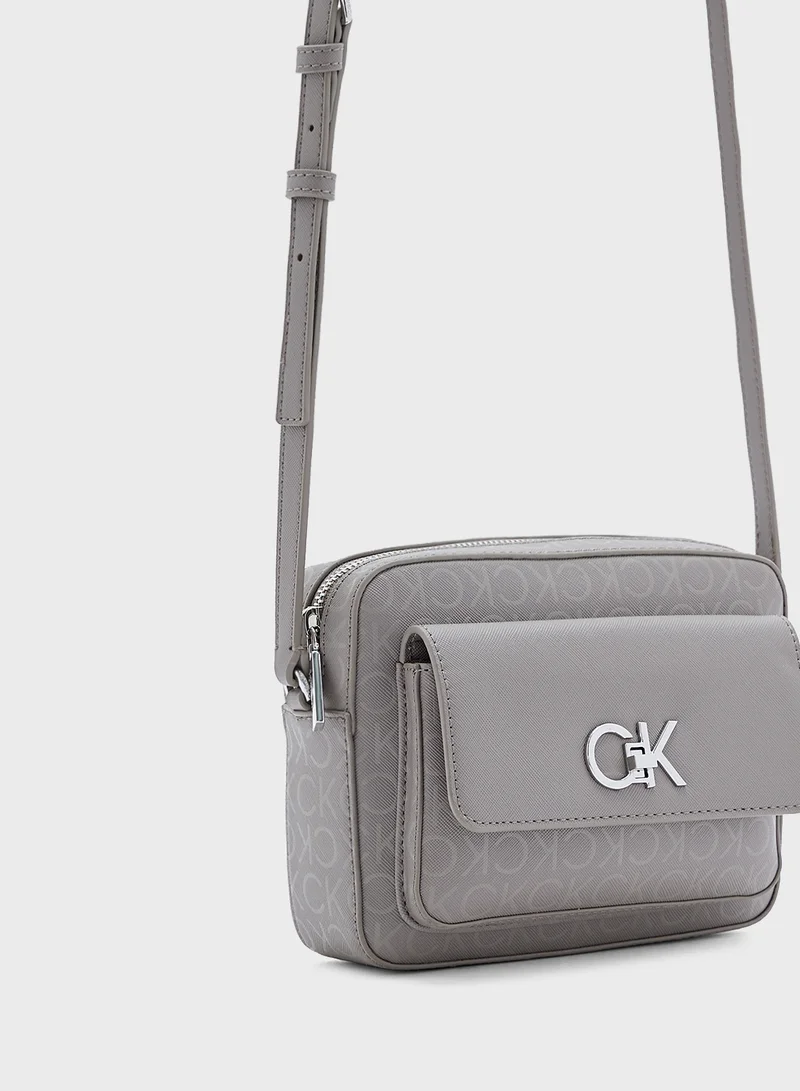 كالفن كلاين Narrow Strap Crossbody