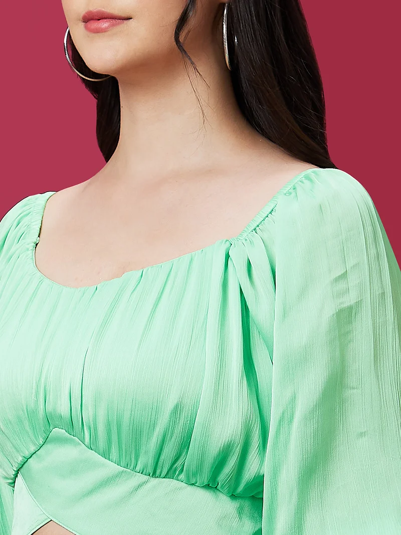 globus Women Green Square Neck Puff Sleeve Waist Tie-Up Fitted Crop Top