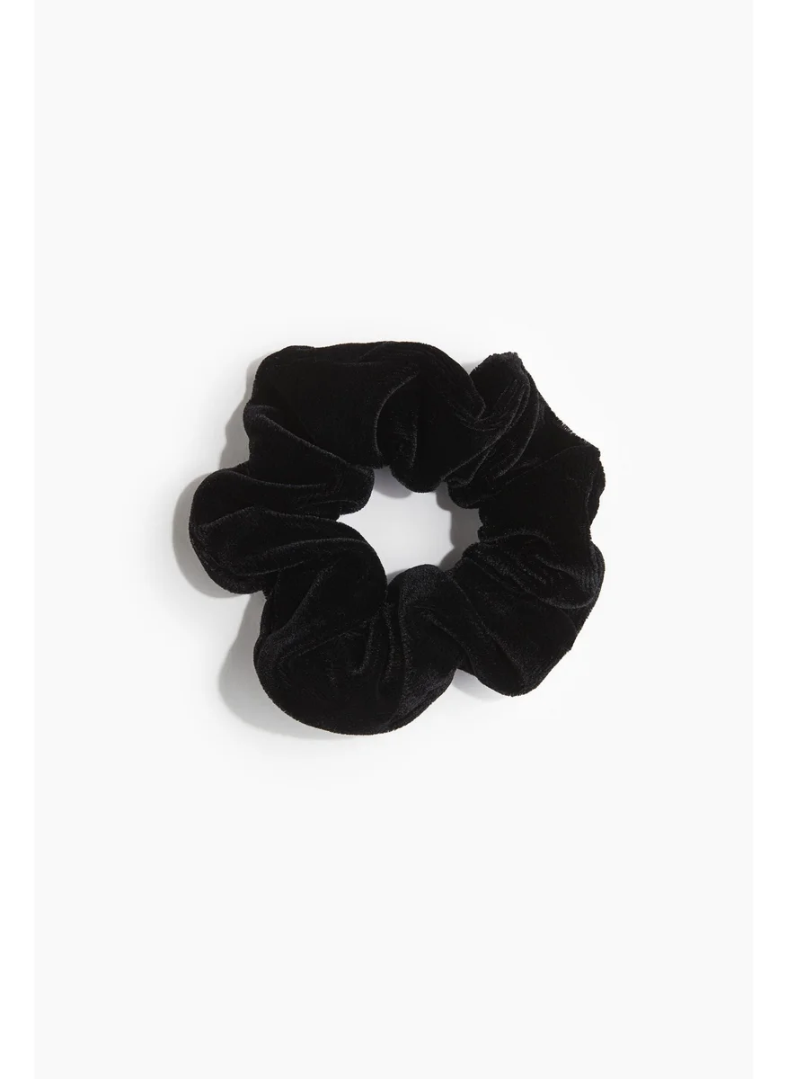 اتش اند ام Velour Scrunchie