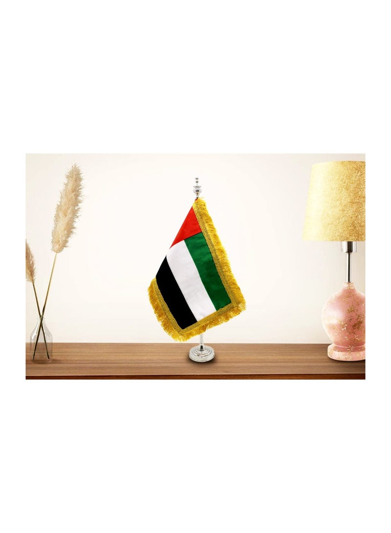ماركة غير محددة حامل علم دولة الإمارات العربية المتحدة - حامل عمود أعلام معدني صغير - حامل سارية علم متين للمكتب أو المنزل أو المكتب أو المناسبات لتزيين طاولة المؤتمرات - حامل علم فضي للمدارس  - Image 5