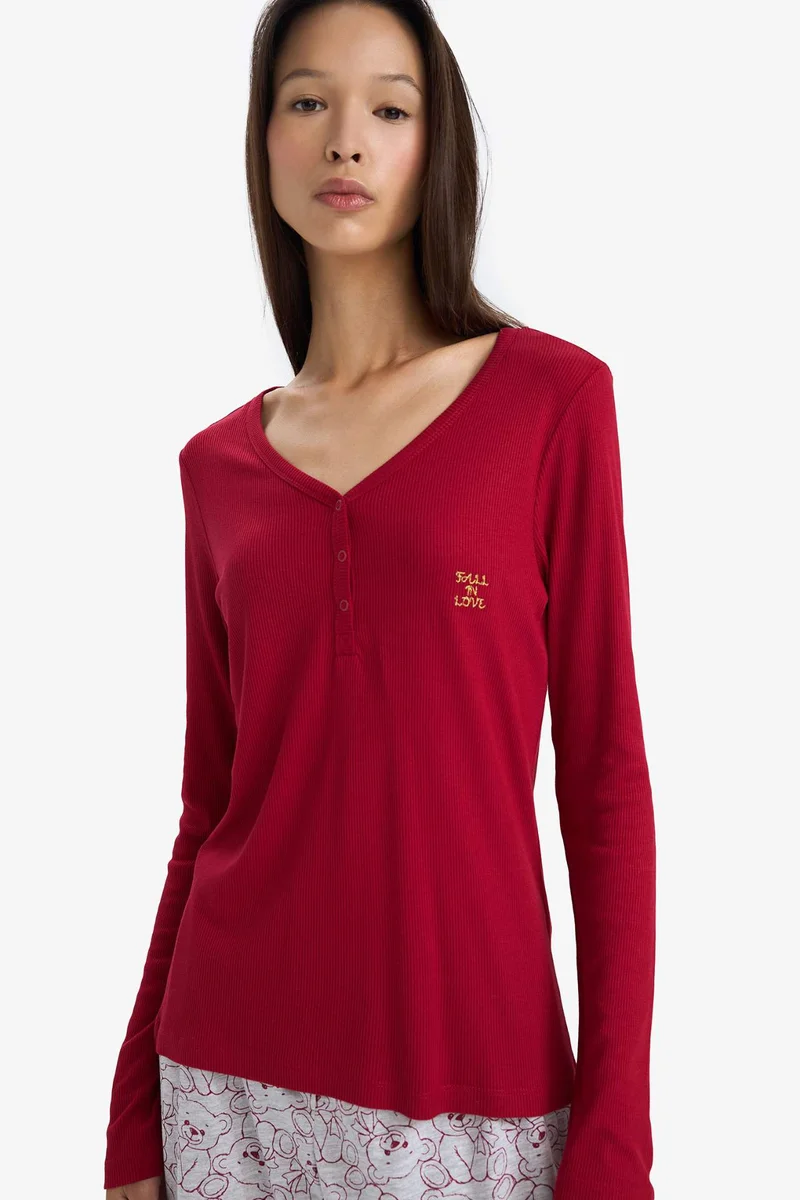 DeFacto Regular Fit V-Neck Camisole Knitted Tops