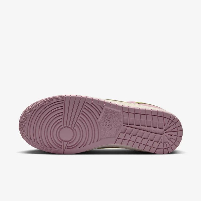 Jordan Women's Air Jordan Skyline Low Shoes