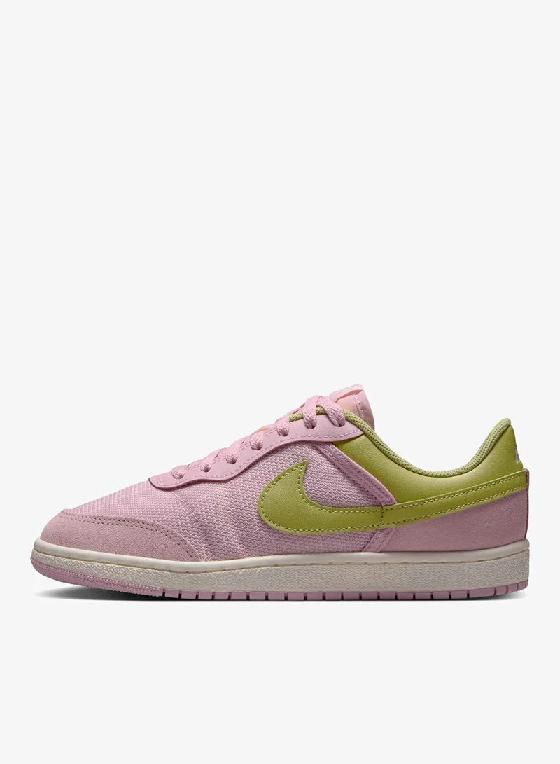 Women's Air Jordan Skyline Low Shoes