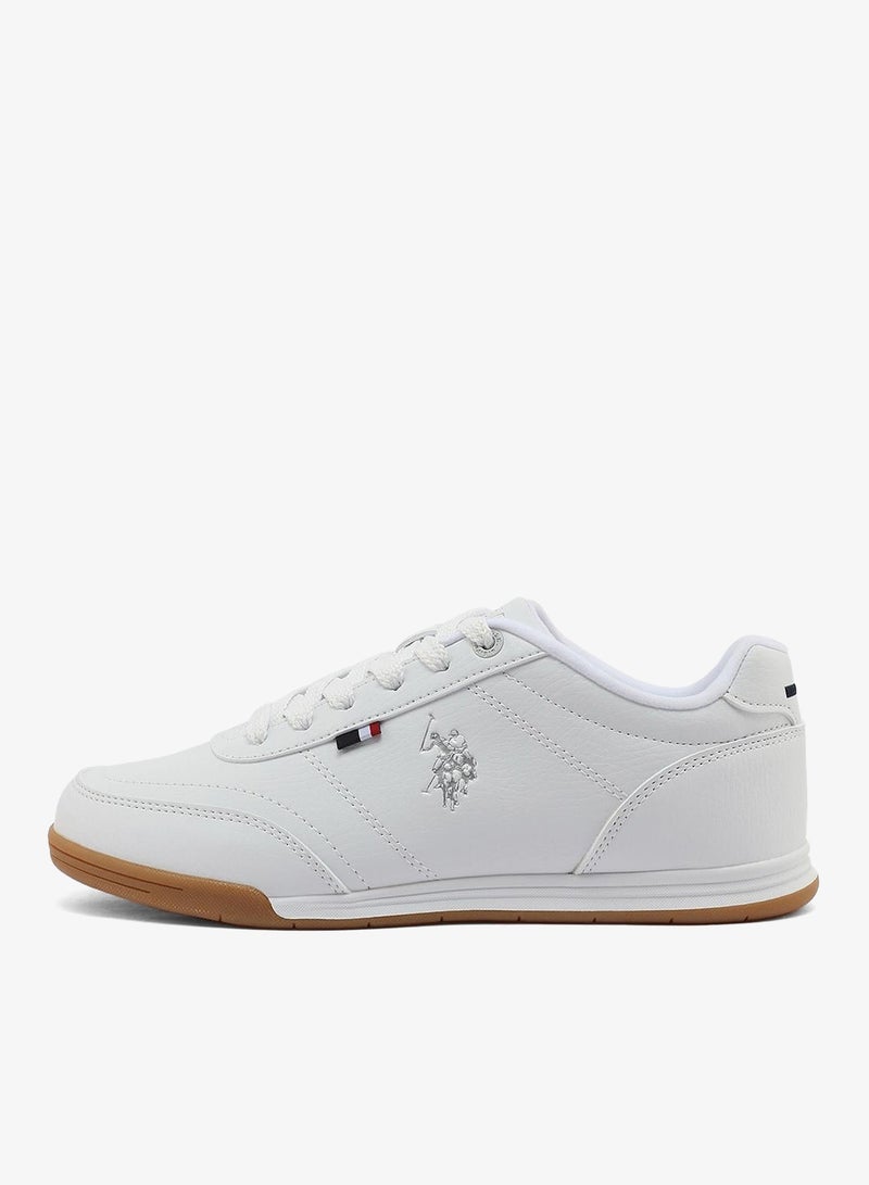 يو اس بولو اسن أحذية رياضية نسائية بيضاء قصيرة بنعل مسطح بتصميم رباط خفيف مريح للاستخدام اليومي - Image 3