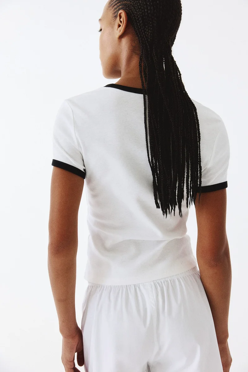 H&M Fitted T-shirt
